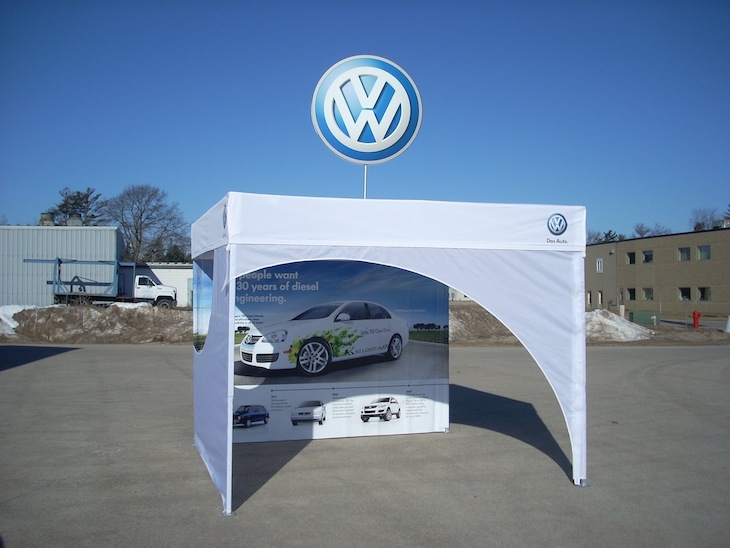 A 10x10 MONARCHFLATROOF for Volkswagen.” style=