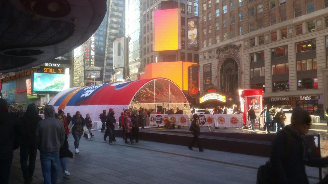 Quaker Oats product sampling experience in Times Square