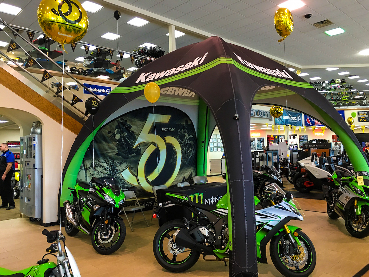 Inflatable GYBE tent for Kawasaki